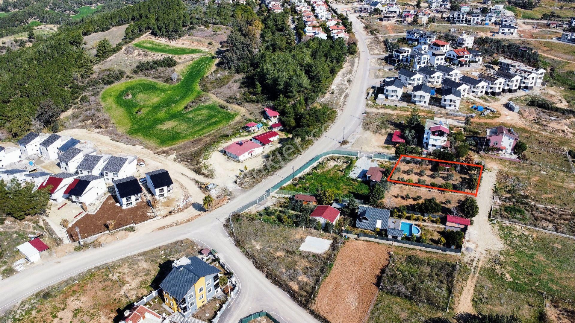 Sarıçam Çınarlı Satılık Konut İmarlı 4)adana Sarıçam Çınarlı'da 610m² Köşe Başı Muhteşem Arsa