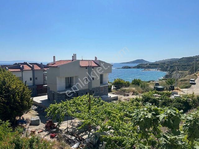 Morçiçek'ten Bozköy'de Deniz Manzaralı Satılık Tripleks Villa...
