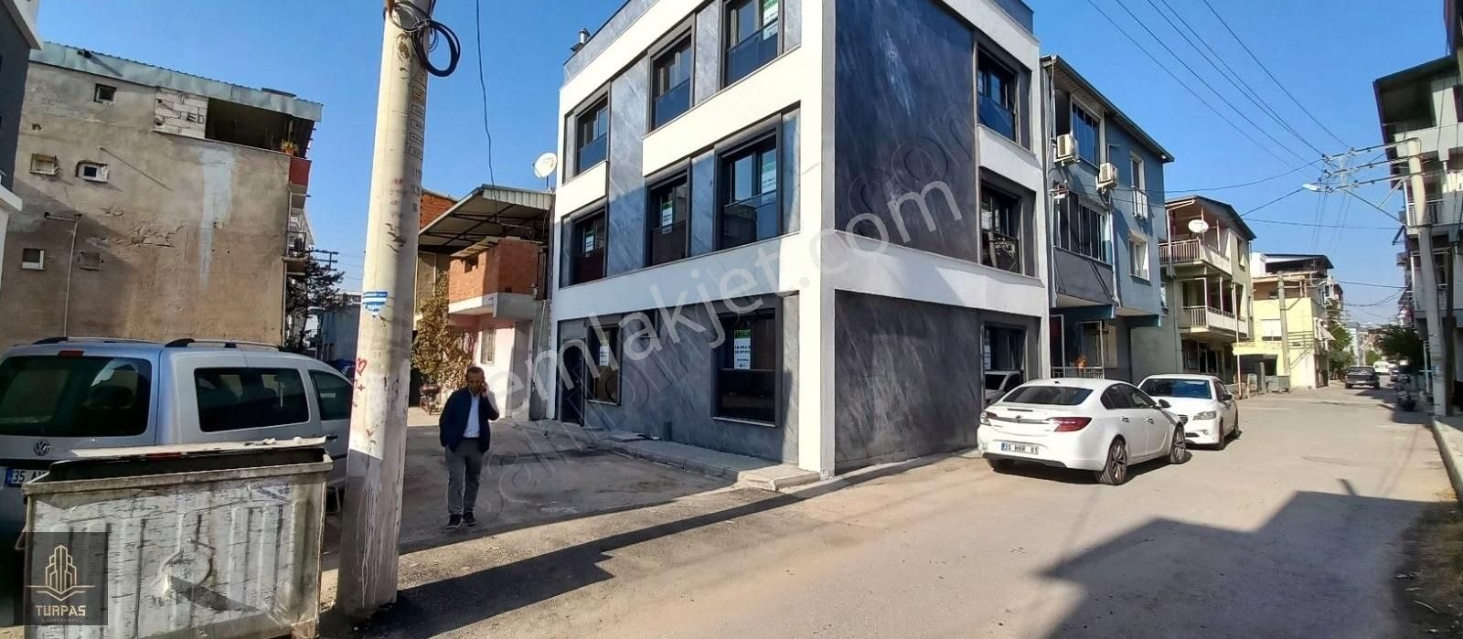 Çiğli Balatçık Kiralık Daire Çiğli Balatcık Üniversite Yakını Sıfır 2+1 Daire Kombili