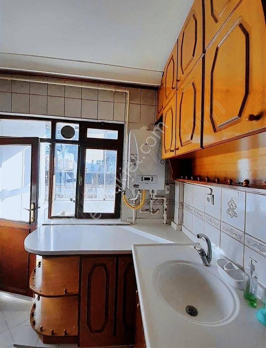 Net Gayrimenkul'den 3+1 Şehitlik Mahallesinde Fırsat Daire - Görsel 5