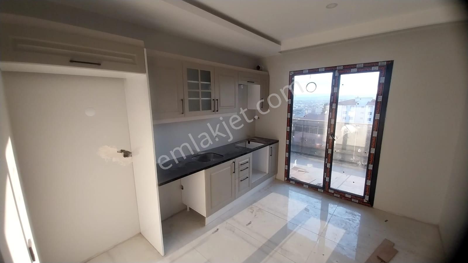 Ekşioğlu 'dan Tekirdağ Süleymanpaşa Zafer Mahallesi Satılık Daire 3+1 - Görsel 8