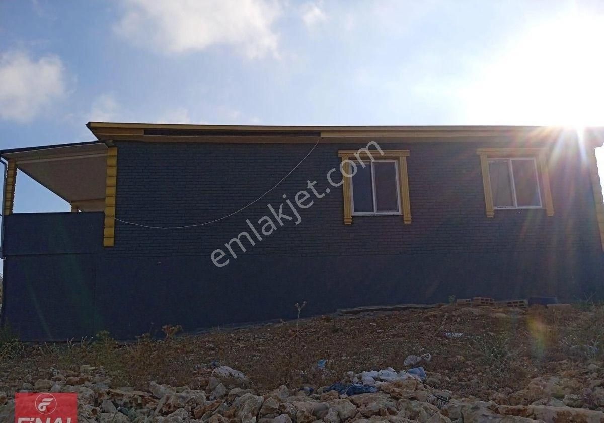 Tarsus Dedeler Satılık Daire Final Emlaktan Tarsus Dedelerde 750m² Arsa İçinde 3+1 Daire Ve Arsası Satılık