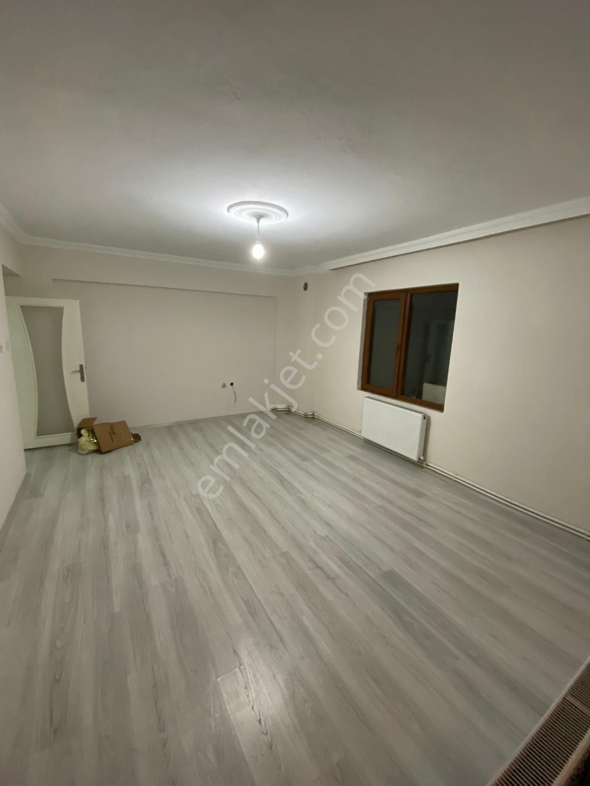 Ayvalık Altınova Kiralık Daire Kaçmaz Fırsat 3+1 Çok Büyük