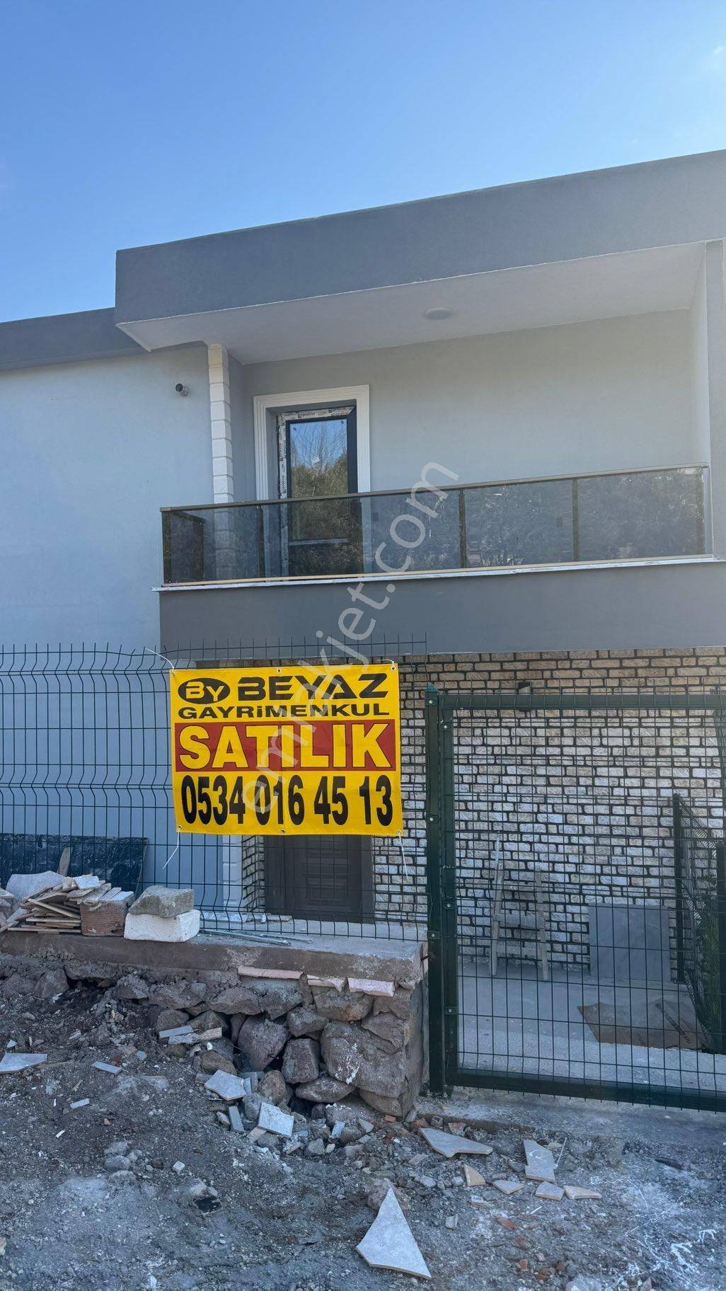 Yunusemre Kocakoru Satılık Villa Beyaz Gayrımenkulden Süper 210 M2 Villa