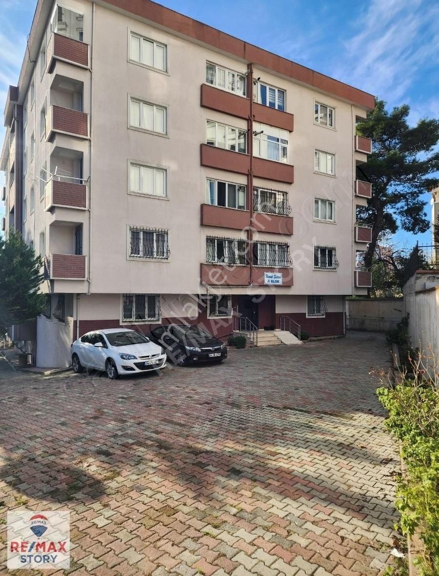 Kartal Karlıktepe Satılık Daire Kartal Yukarı Mh. Marmaraya Yakın 4+1 Satılık Dubleks Daire.