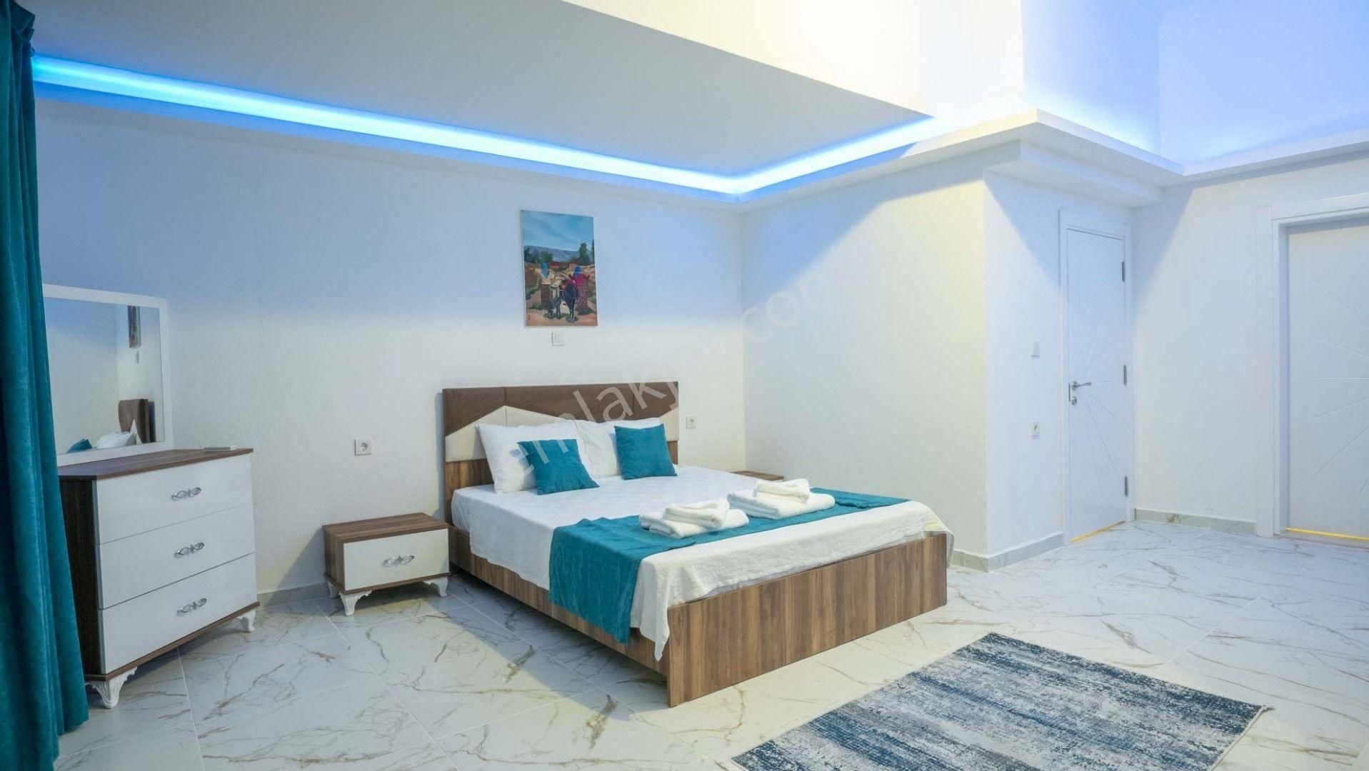 Kaş Kalkan'da Süresiz Belgeli Müstakil Tripleks 4+1 Villa - Görsel 12