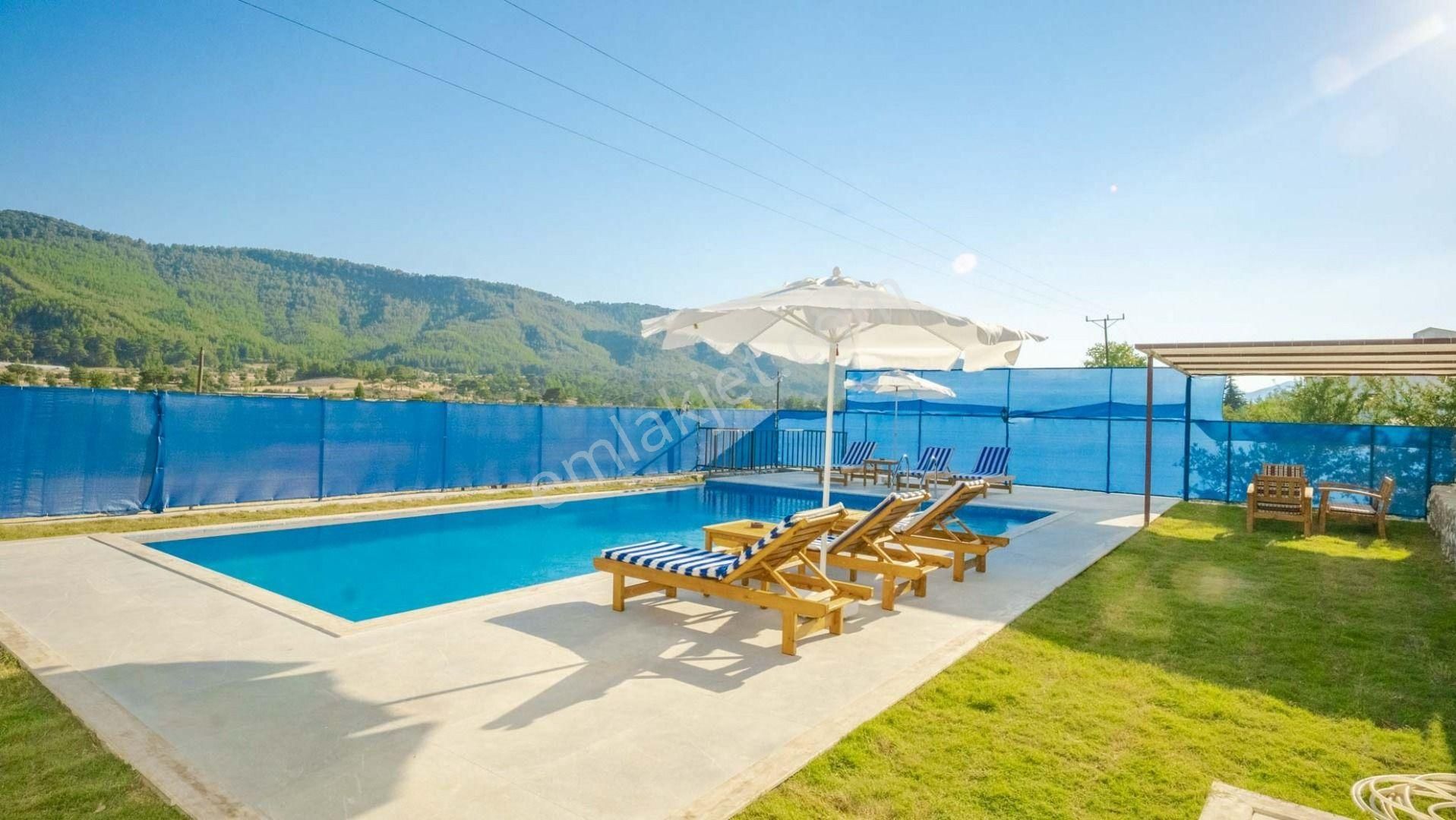 Kaş Kalkan'da Süresiz Belgeli Müstakil Tripleks 4+1 Villa - Görsel 8