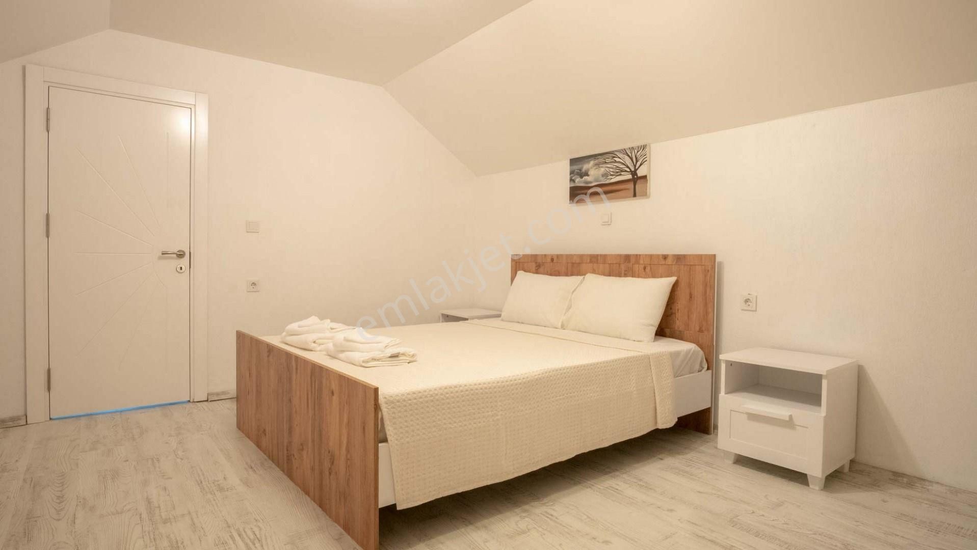 Kaş Kalkan'da Süresiz Belgeli Müstakil Tripleks 4+1 Villa - Görsel 16