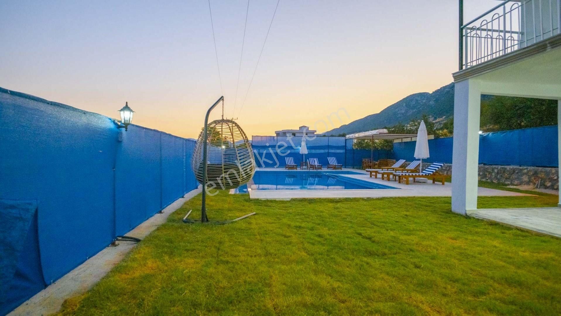 Kaş Kalkan'da Süresiz Belgeli Müstakil Tripleks 4+1 Villa - Görsel 27