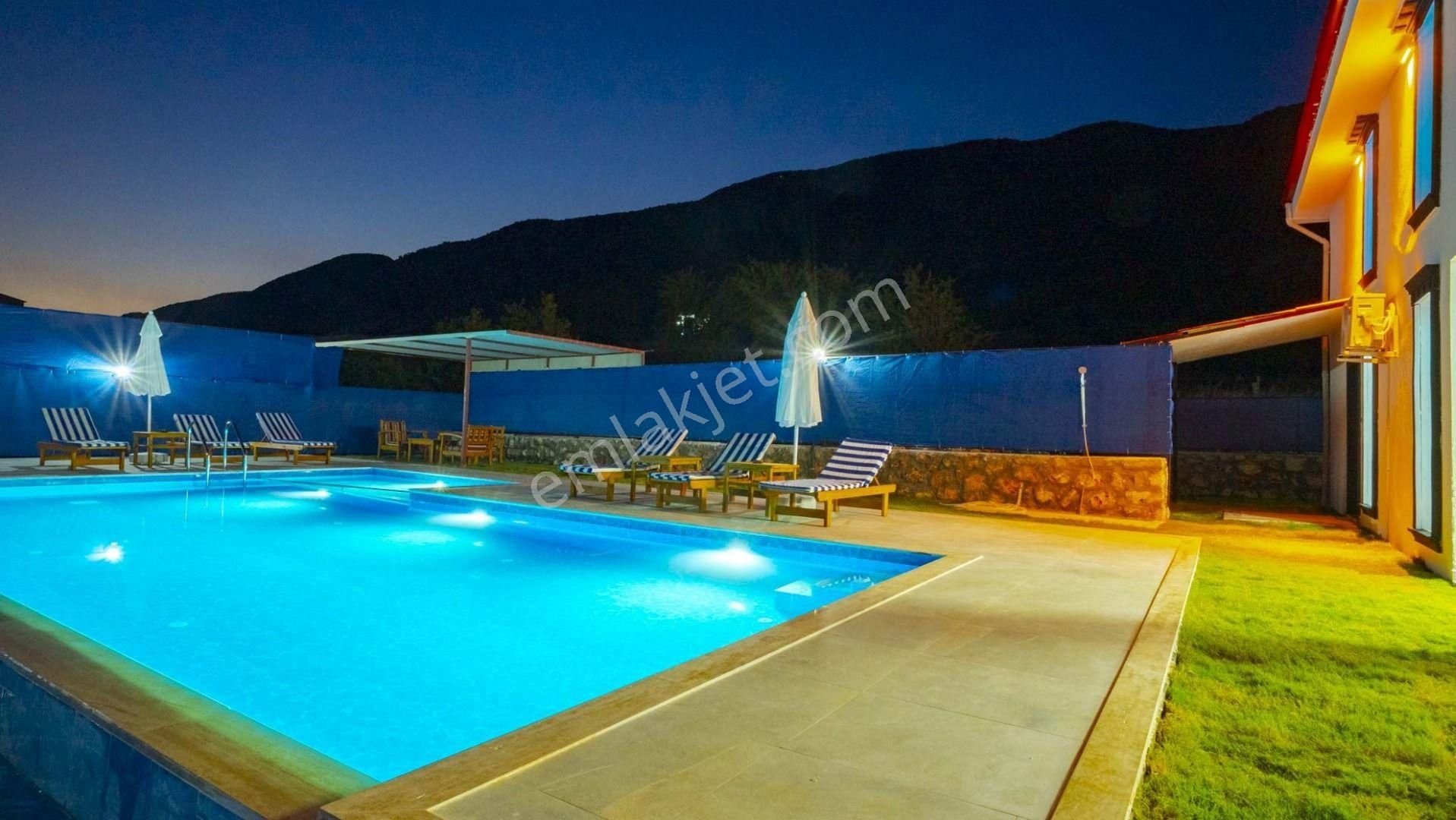 Kaş Kalkan'da Süresiz Belgeli Müstakil Tripleks 4+1 Villa - Görsel 29