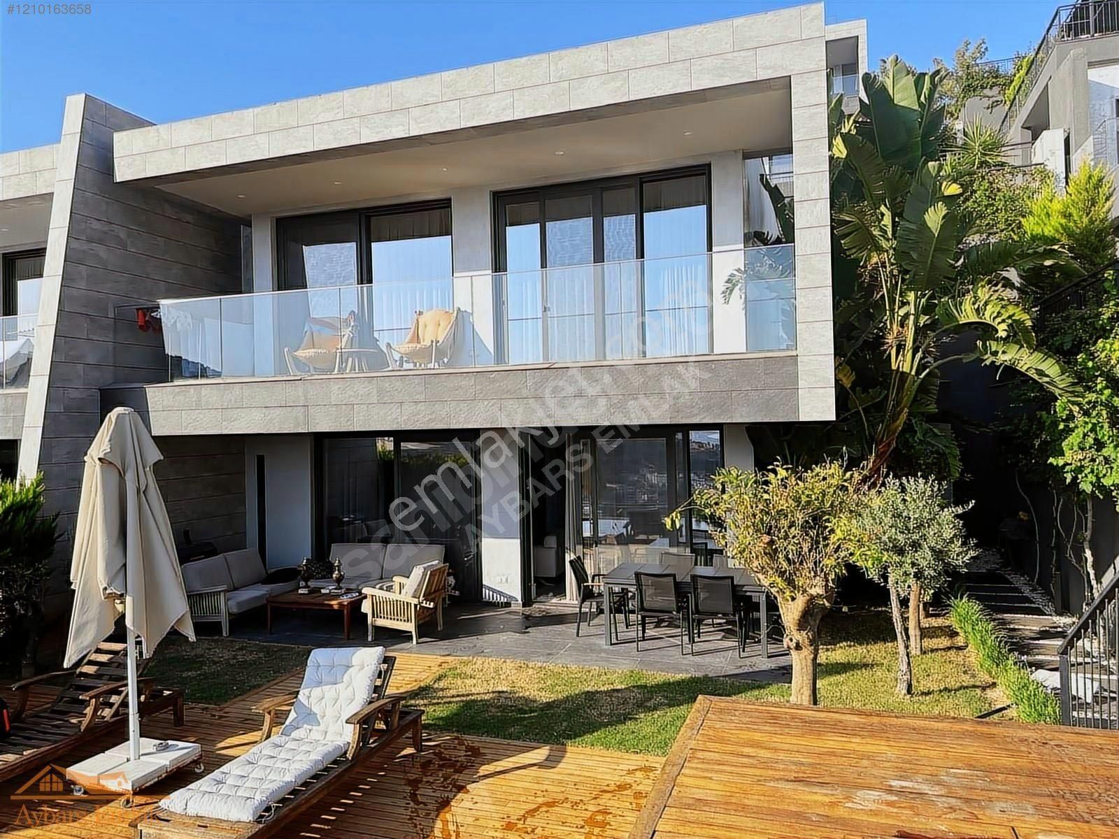 Bodrum Yokuşbaşı Satılık Villa Aybars'dan Bodrum Ofton Elysium Miramarda 3+1 Özel Havuzlu Villa