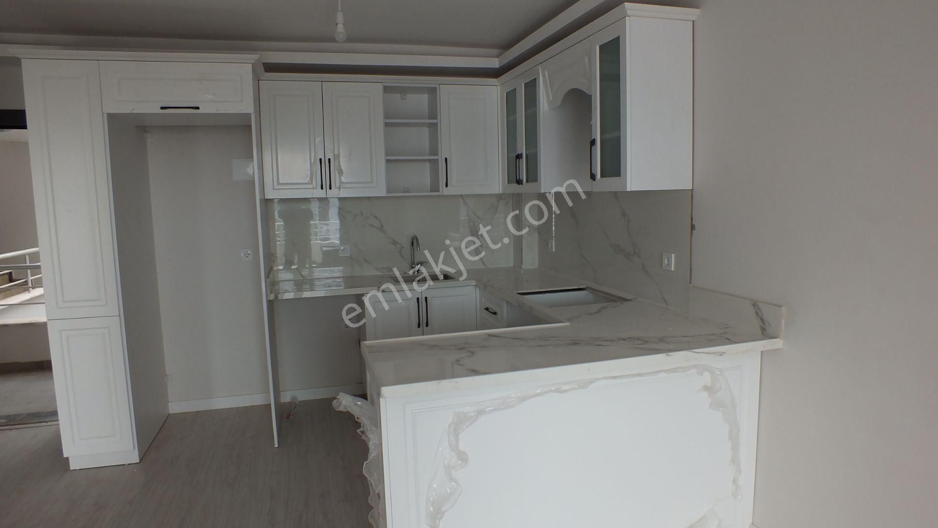 Çukurçayır Satılık 8. Kat 1+1 60m2 Krediye Uygun Sıfır Daire