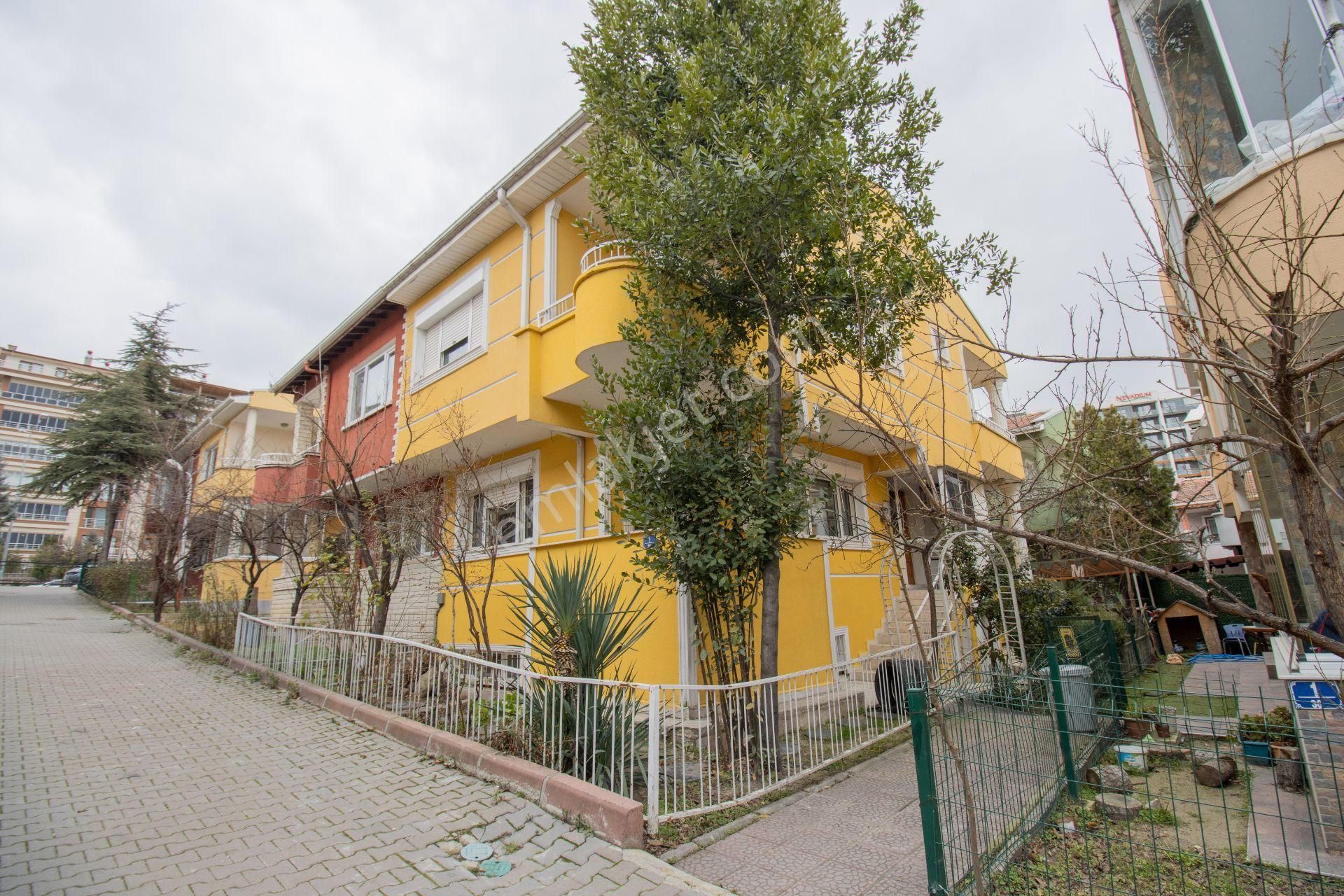 Yenimahalle Ergazi Satılık Villa Yenimahalle Ergazi Mah. Harran Sitesi Satılık 4+2 Bakımlı Villa