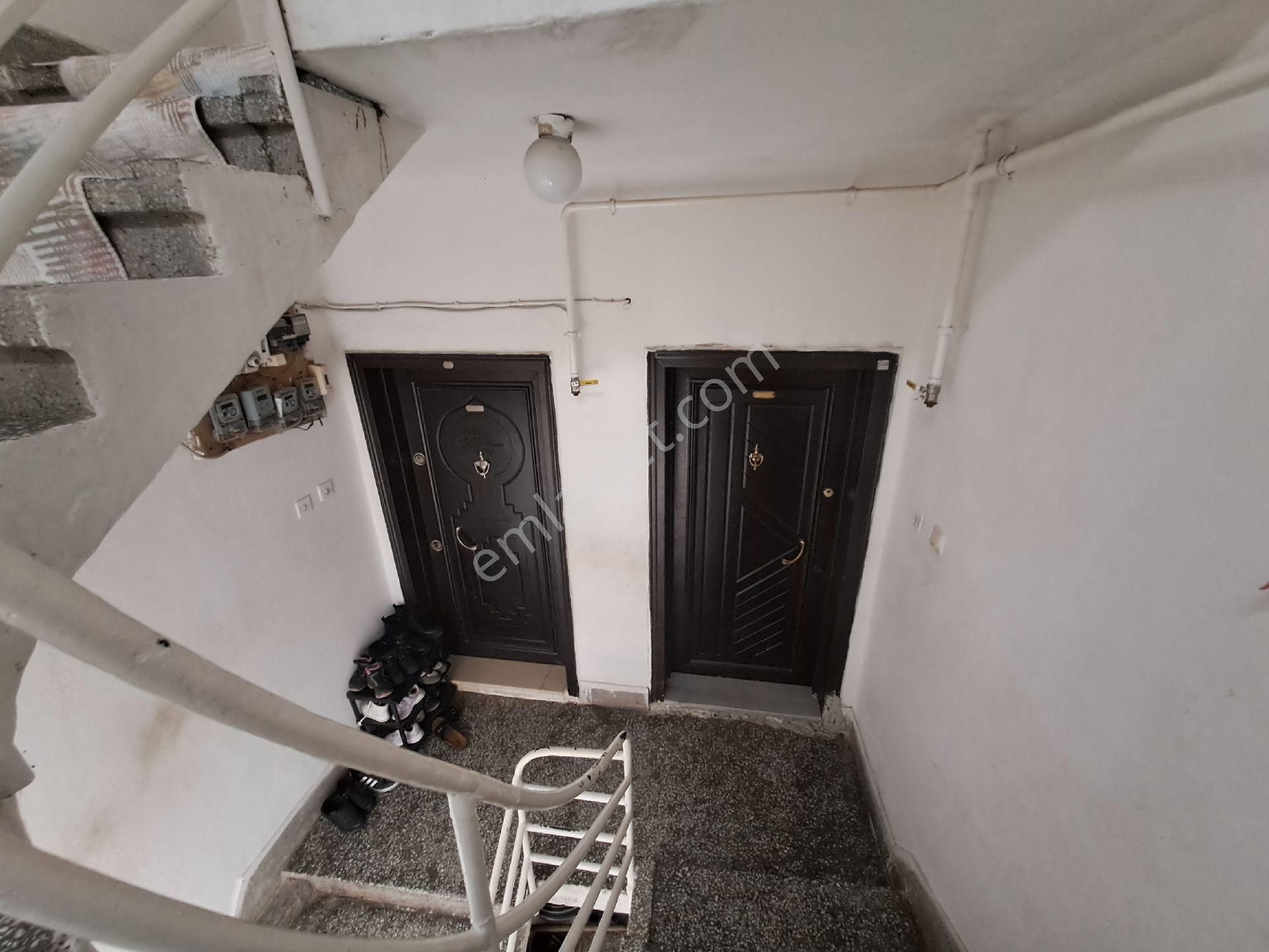 Alibey'den Terme Fenk Mah.de Satılık 3 Katlı Bina - Görsel 26