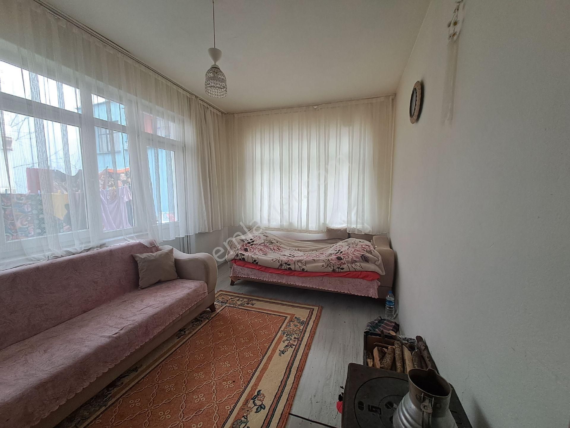 Alibey'den Terme Fenk Mah.de Satılık 3 Katlı Bina - Görsel 23