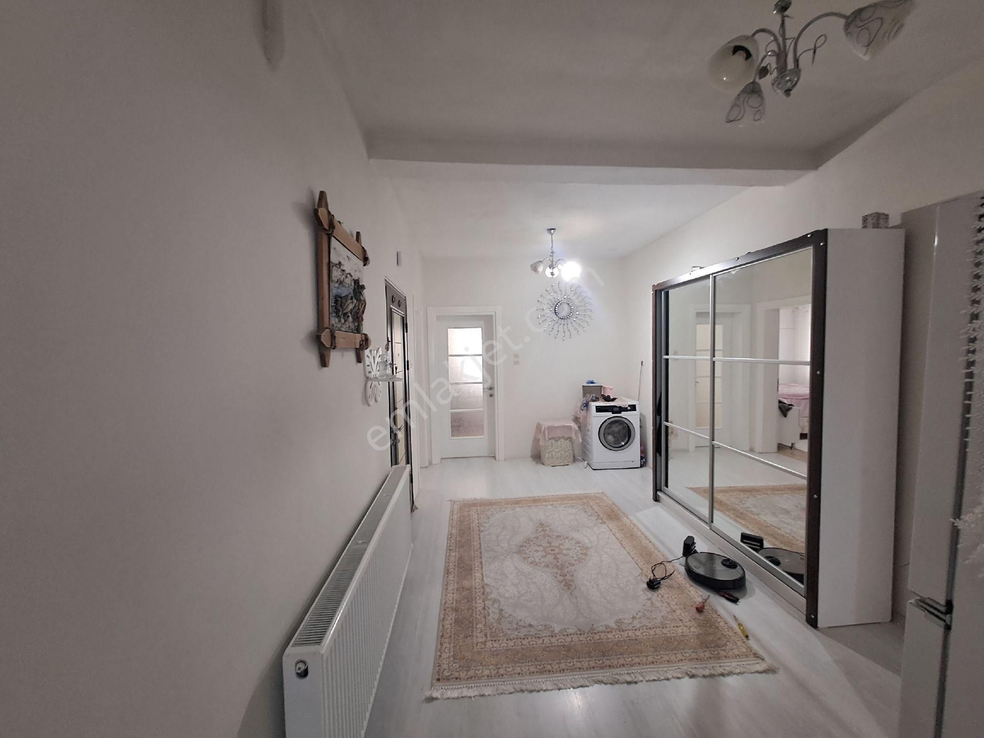 Alibey'den Terme Fenk Mah.de Satılık 3 Katlı Bina - Görsel 8