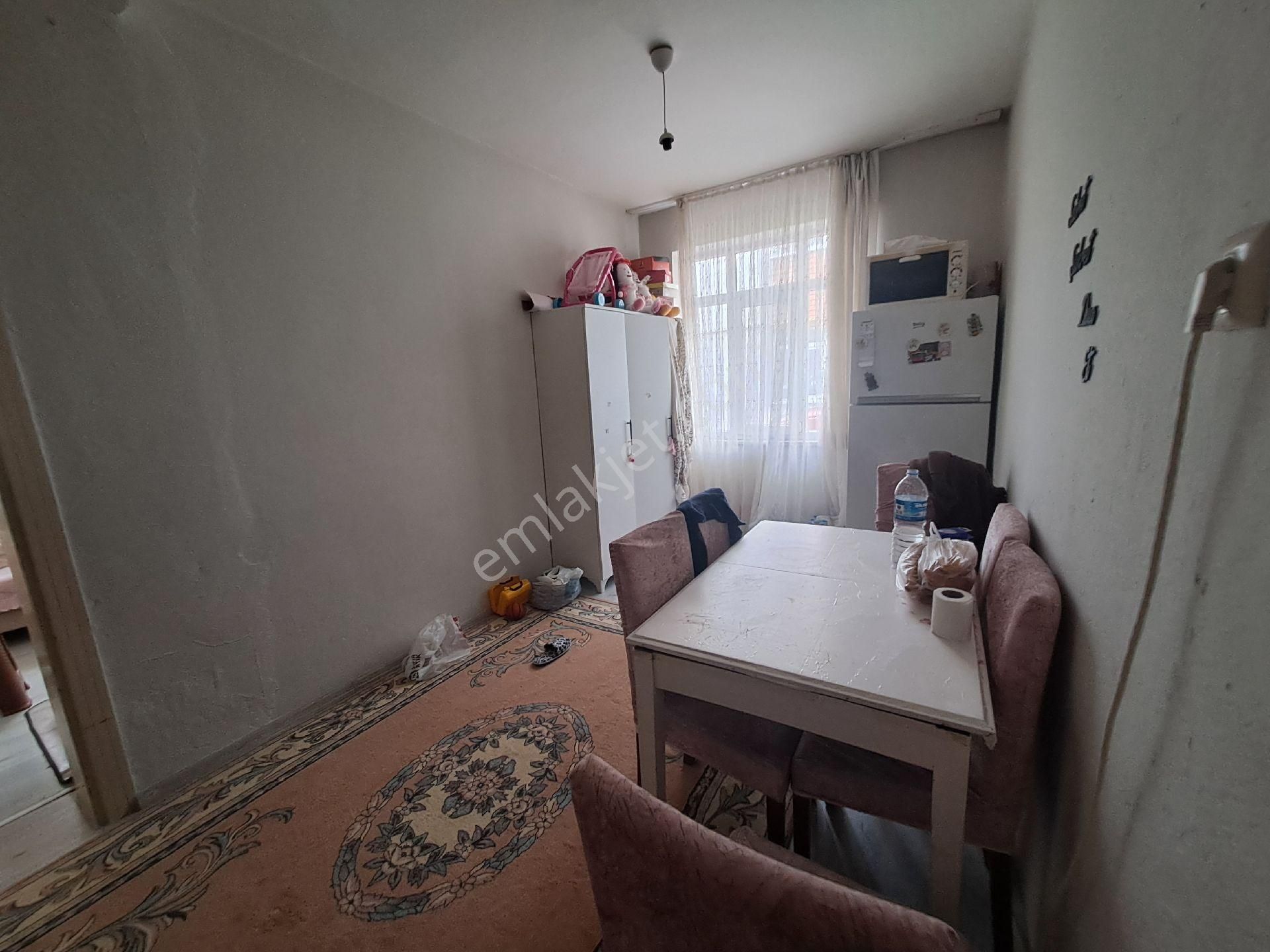 Alibey'den Terme Fenk Mah.de Satılık 3 Katlı Bina - Görsel 19