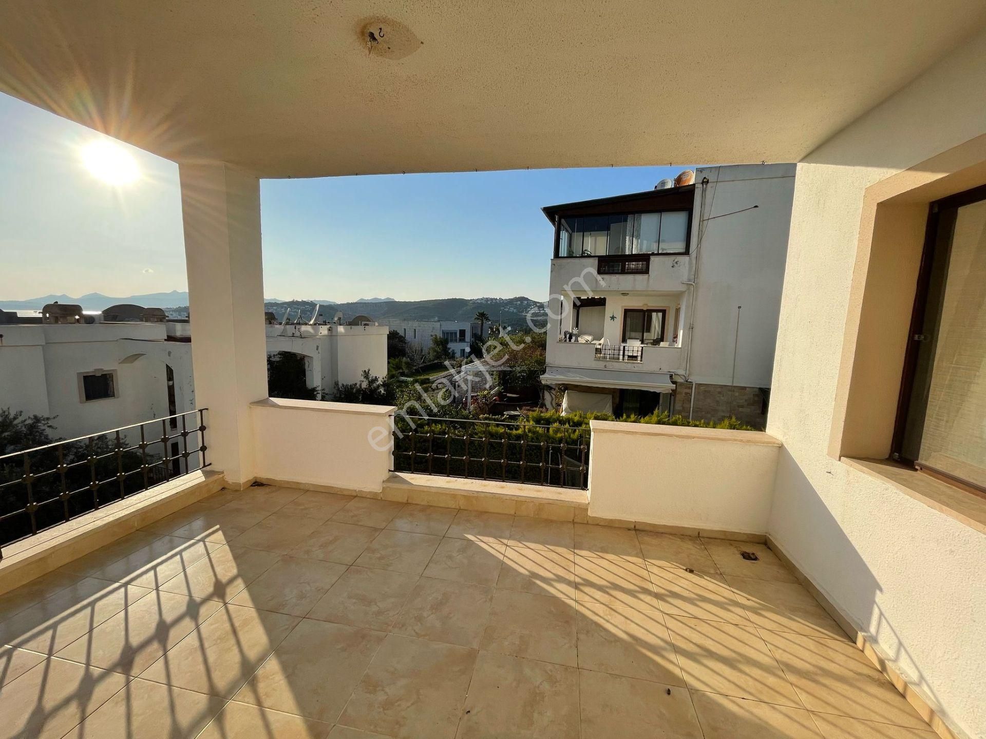 Bodrum Bitez Yalı’da Havuzlu Sitede Satılık 2.kat Daire 2+1 - Görsel 12