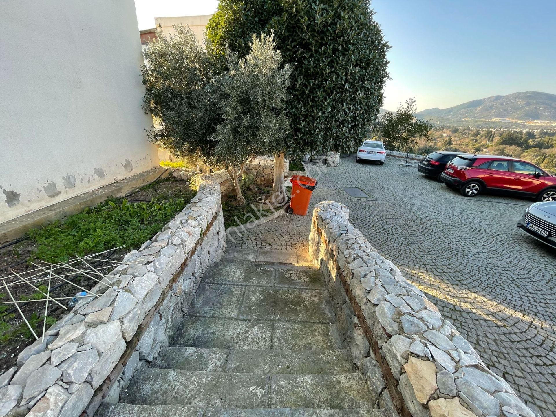 Bodrum Bitez Yalı’da Havuzlu Sitede Satılık 2.kat Daire 2+1 - Görsel 14