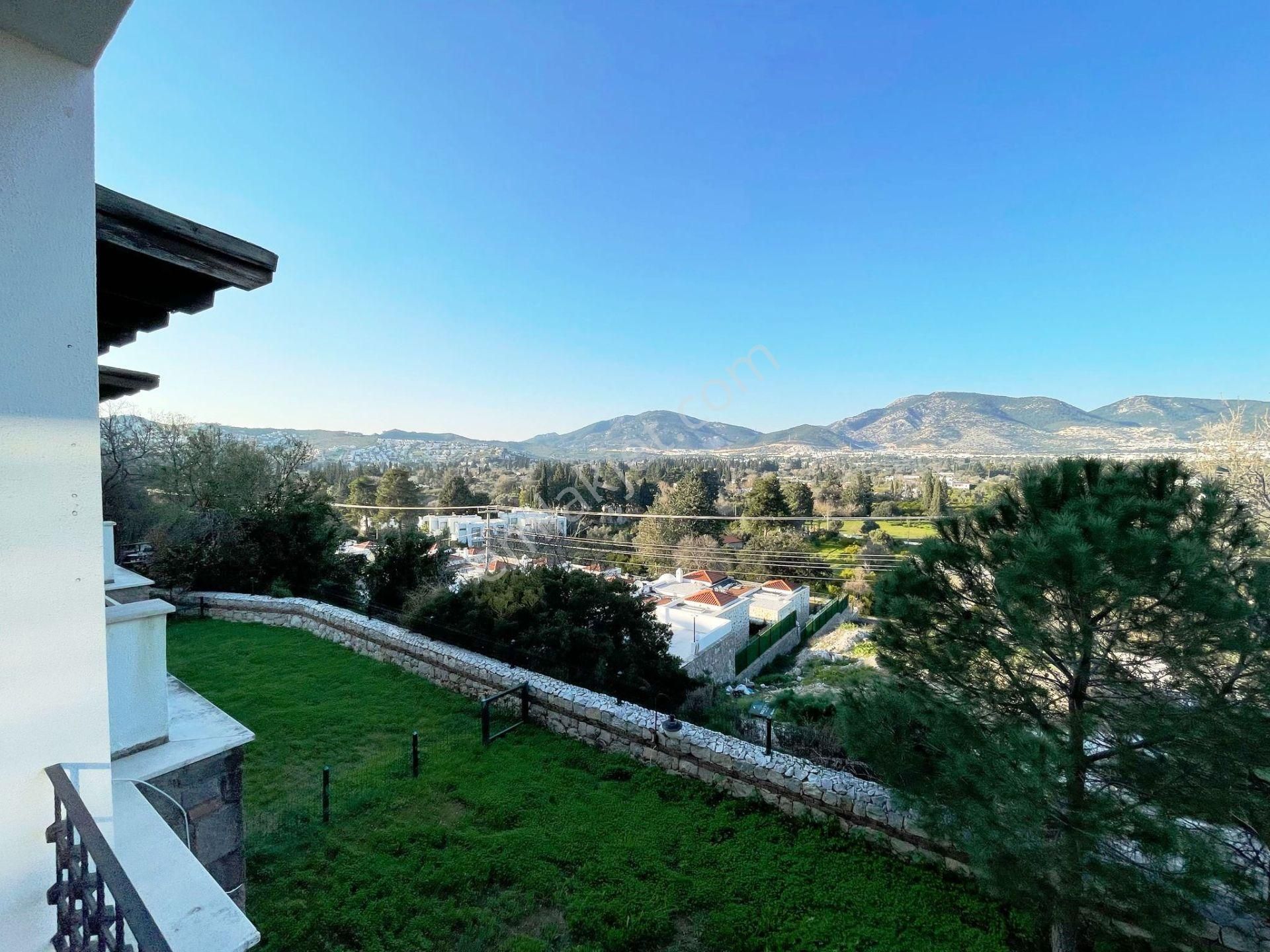 Bodrum Bitez Yalı’da Havuzlu Sitede, Doğa Manzaralı 2+1 Orta Kat ! - Görsel 3