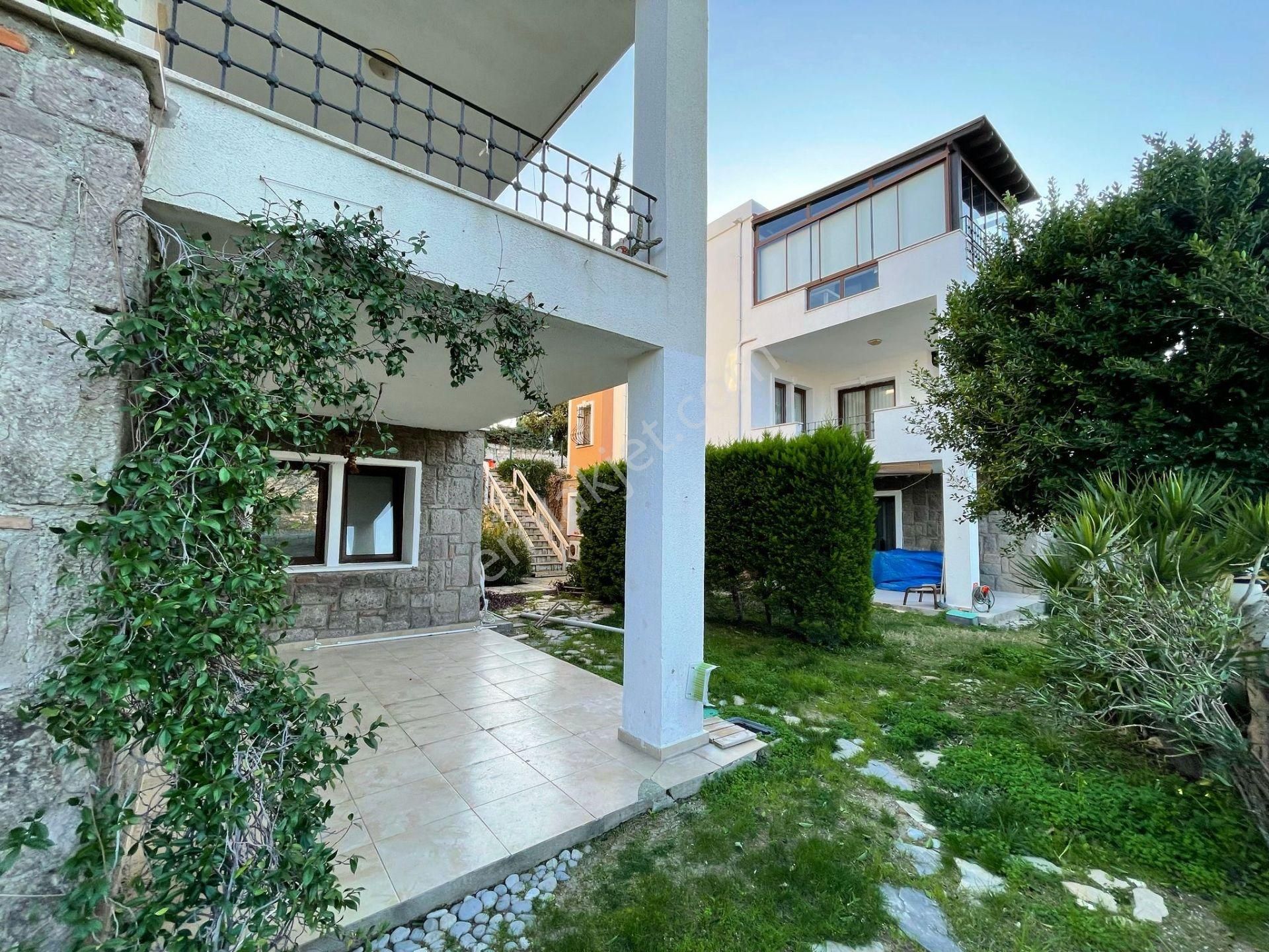 Bodrum Bitez Yalı’da Havuzlu Sitede Satılık Bahçe Katı Daire - Görsel 3