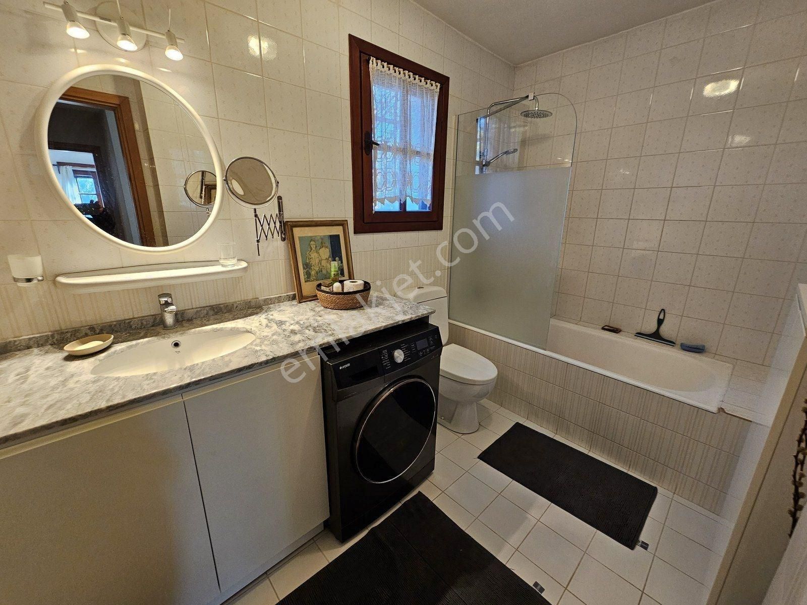 İzmir Çeşme Alaçatı Köy İçinde Müstakil Özel Ev Villa - Görsel 29