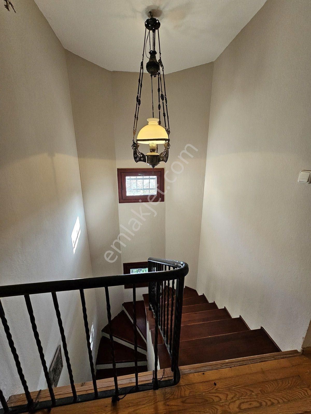 İzmir Çeşme Alaçatı Köy İçinde Müstakil Özel Ev Villa - Görsel 31