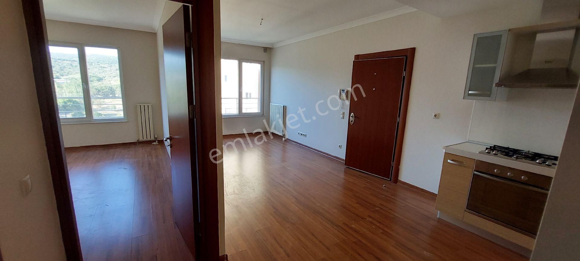 Kartal Soğanlık Yeni Kiralık Daire E5 Metro, Hastane, Adliye Yanı Uprise Elite De Harika Fırsat Kiralık 1+1 Daire