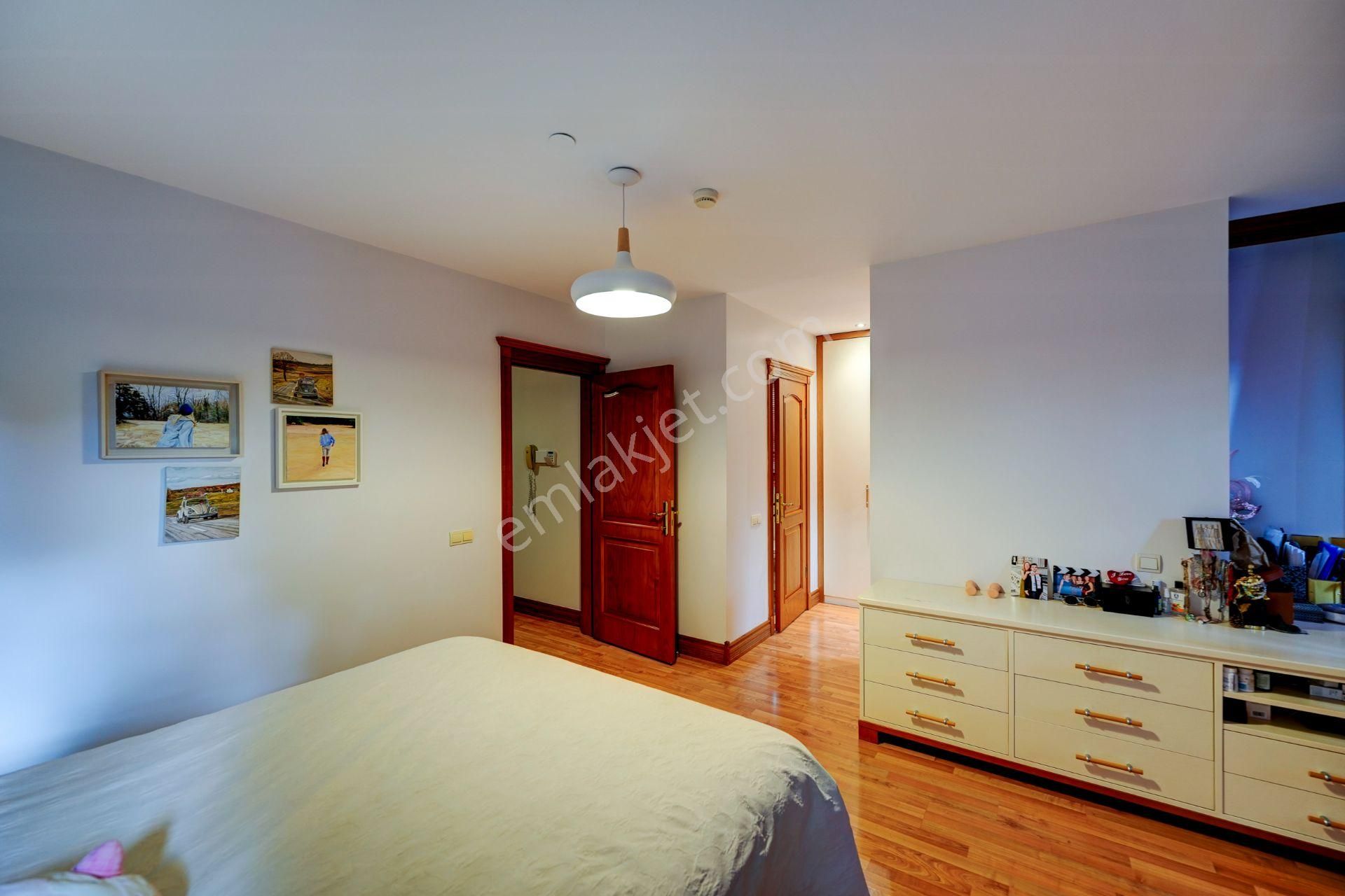 İstanbul Kemerburgaz Çeşmeler Vadisi Sitesinde 5+2 Satılık Villa - Görsel 13