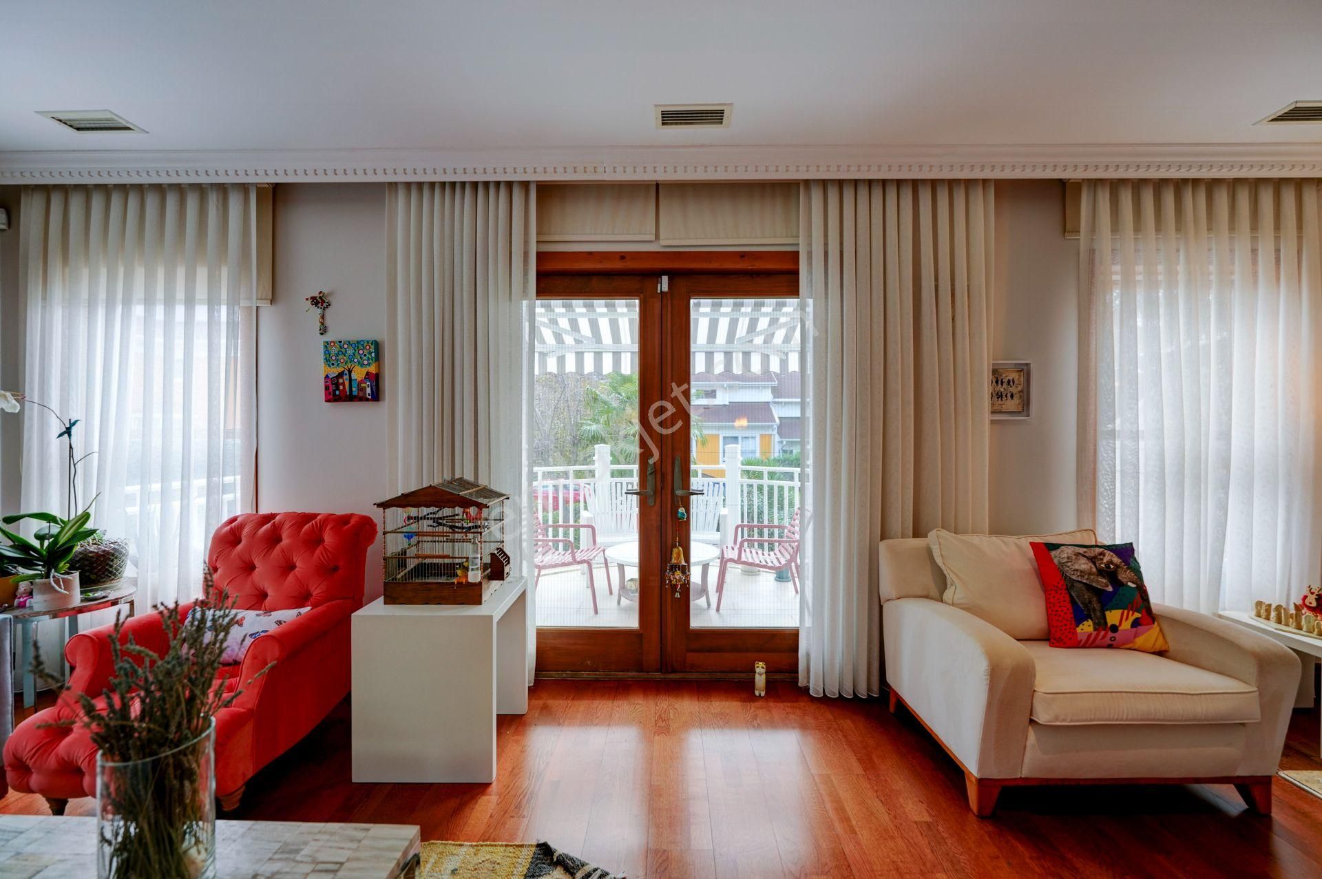 İstanbul Kemerburgaz Çeşmeler Vadisi Sitesinde 5+2 Satılık Villa - Görsel 9