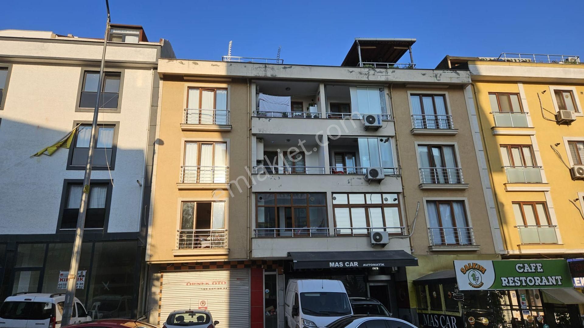 Ataşehir Örnek Satılık Daire İstanbul Ataşehir Örnek Mah. Ayrı Girişli Dubleks 3+2 Daire