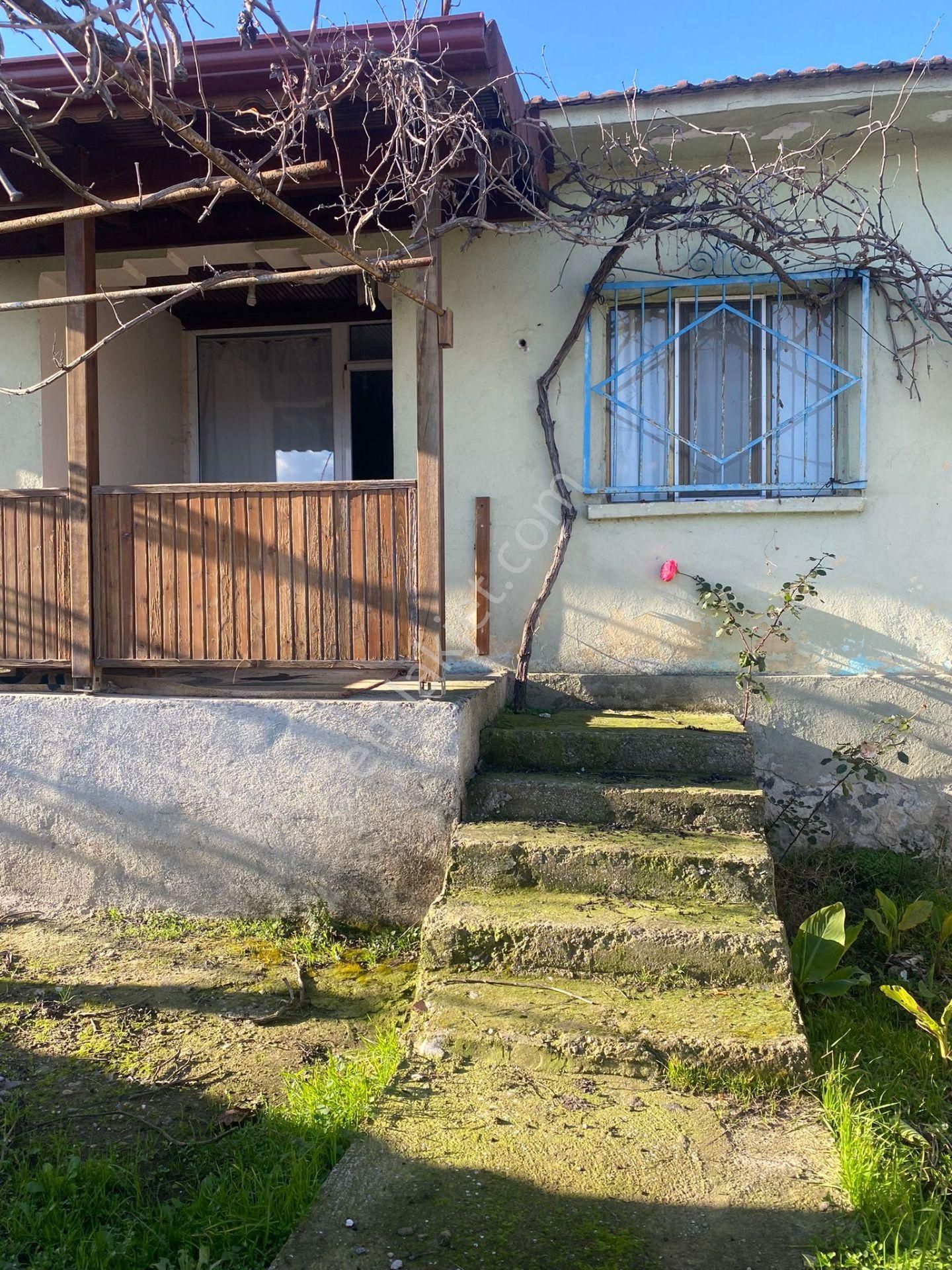 Balıkesir Gönen Kumköy Mah 650m2 Masrafsız Müstakil Köyevi - Görsel 2