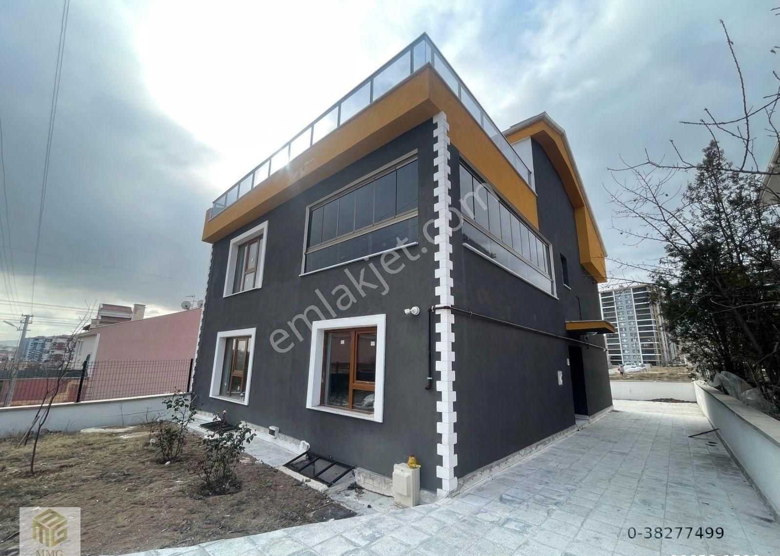 Sincan Törekent Satılık Villa Mmg'den Törekent Mah'de 5+1 Ultra Lüx Yapılı Sıfır Teraslı Villa