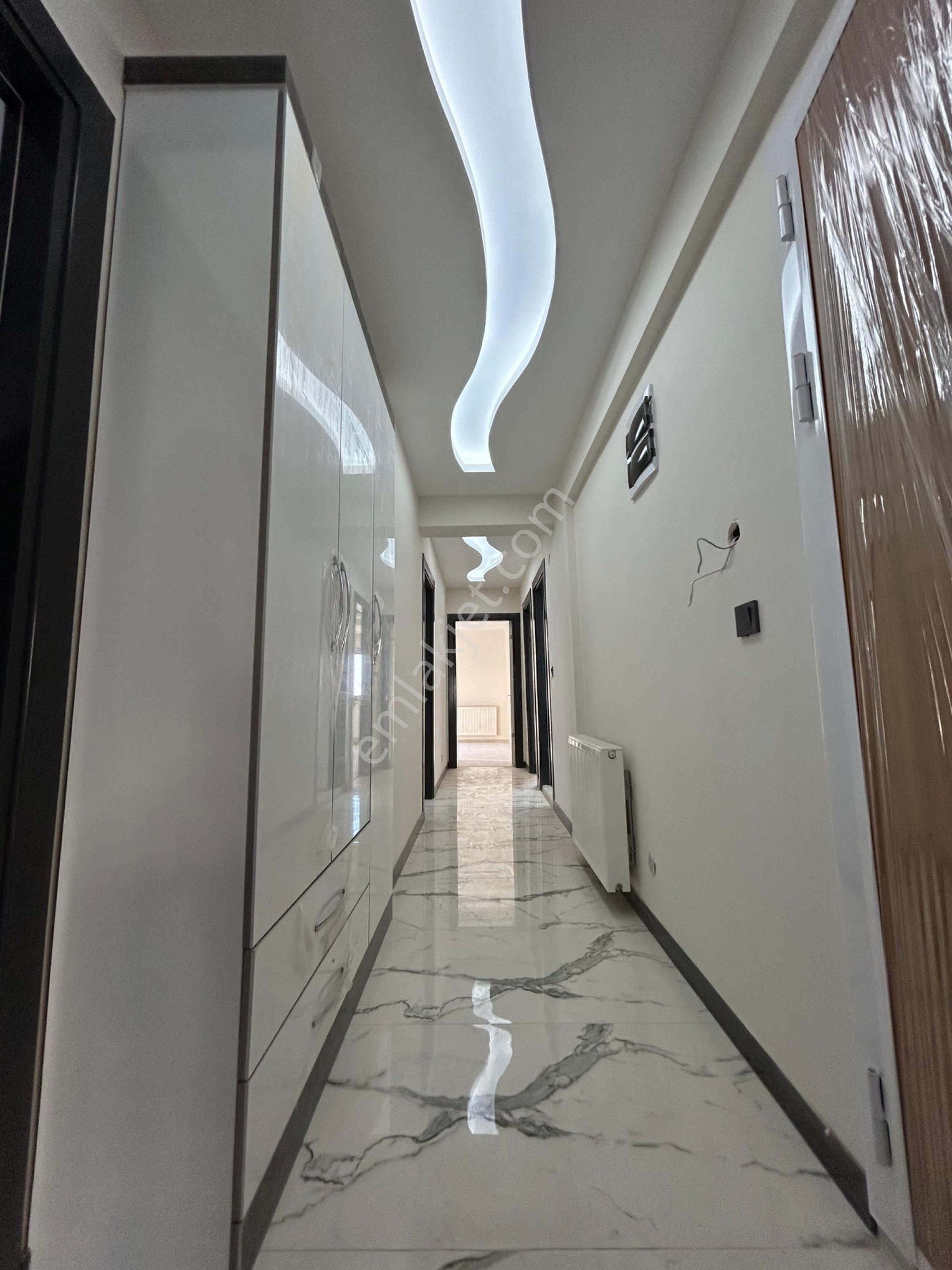 Atatürk İsmet Sezgin Okuluna 500 M Mesafede - Görsel 10