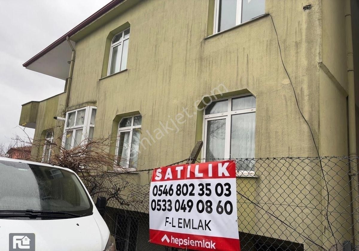 Beykoz Çengeldere Satılık Bina F-l Emlaktan Beykoz Çavuşbaşı Çengelderede 3 Katlı 5 Daireli 520 M2 Arsalı Komple Bina