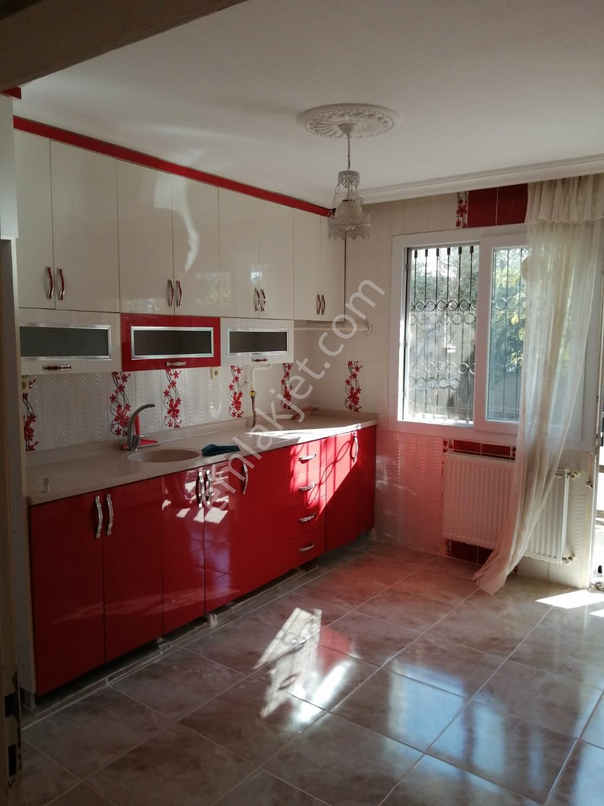 Sarıçam Yıldırım Beyazıt Kiralık Daire Adana Sarıçam Kozan Yoluna Sarıçam Emniyete Sarıçam Bel Yakın Doğalgazlı Kombili 3+1 Kiralık