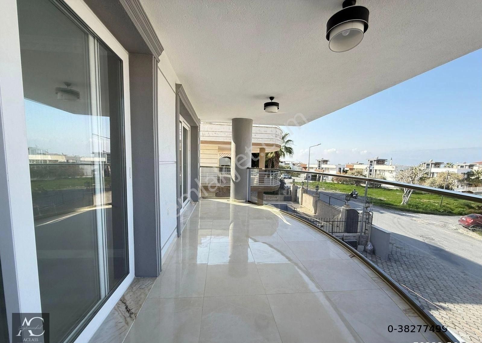 Sahıle 700 M -manzara-özel Havuz/otopark-bahçe-kombi-yeni-382 M2-9+2-lüx-tamamı Müstakil - Görsel 16