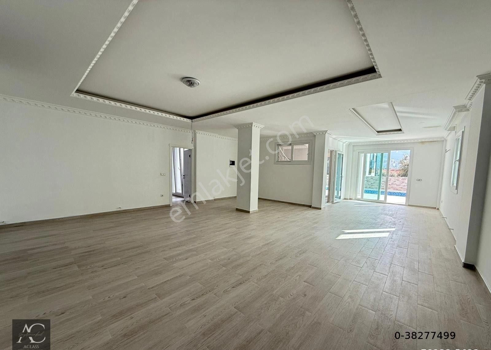 Sahıle 700 M -manzara-özel Havuz/otopark-bahçe-kombi-yeni-382 M2-9+2-lüx-tamamı Müstakil - Görsel 4