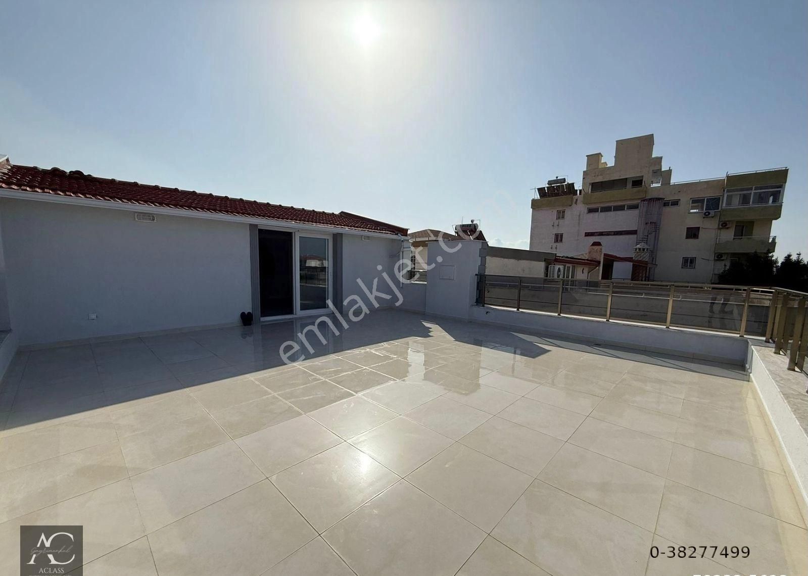 Sahıle 700 M -manzara-özel Havuz/otopark-bahçe-kombi-yeni-382 M2-9+2-lüx-tamamı Müstakil - Görsel 13