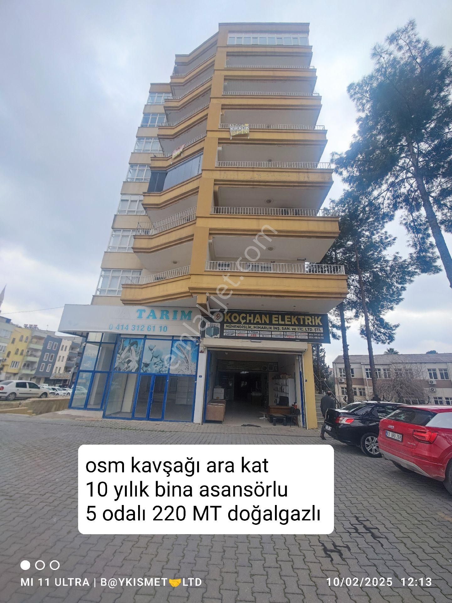 Haliliye Ertuğrul Gazi Satılık Daire 5 Odalı 220 Mt Ara Kat Osm Hastanesi'yürüme Mesafesinde Hemen Yanı