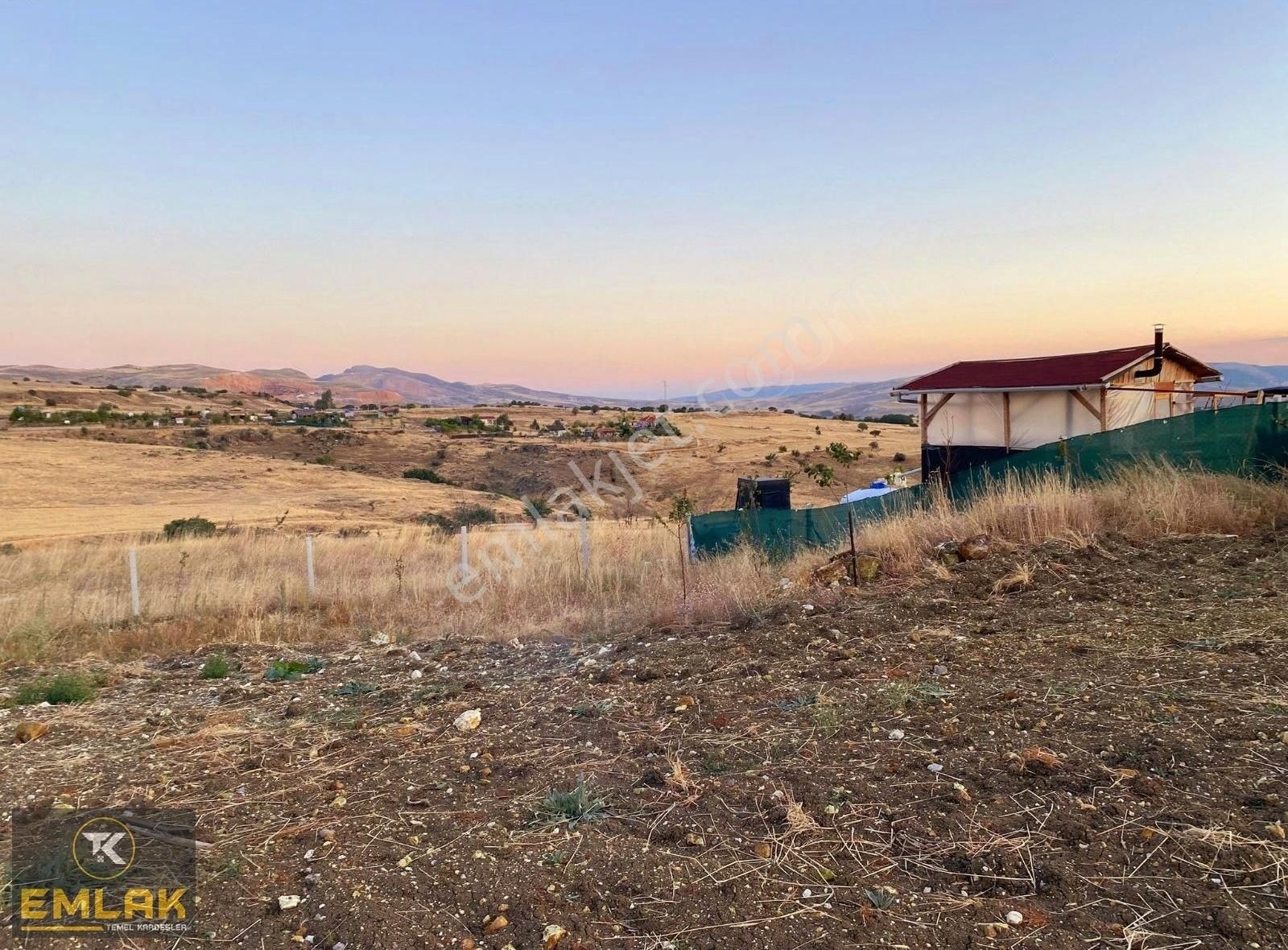 Ayaş Başayaş Satılık Tarla Acill Ankara Başayaş Satılık 930 M2 Konteynerlı Tapulu Bahçe