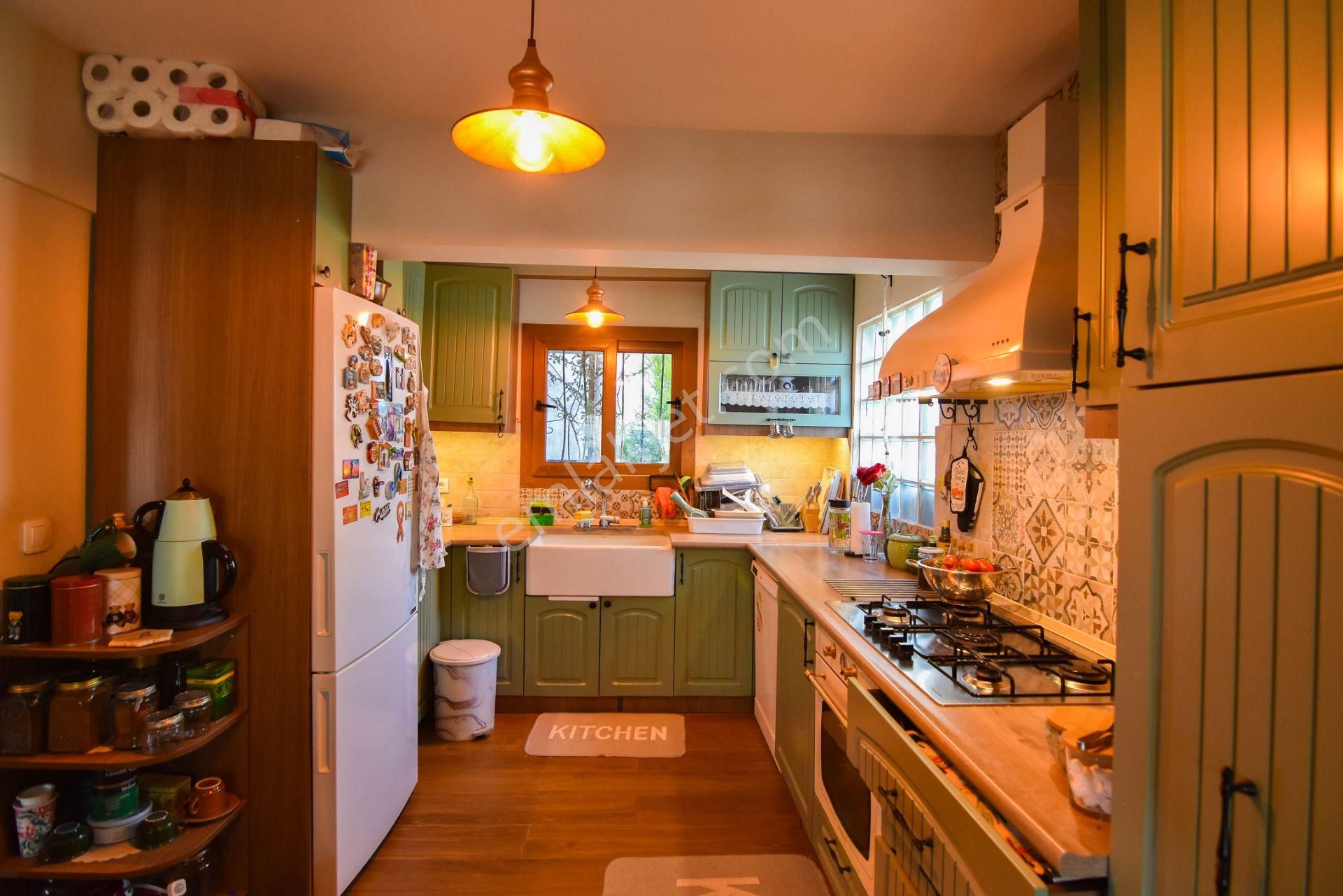 Kuşadası Kadınlar Denizi'nde Satılık Deniz Manzaralı Villa - Görsel 23