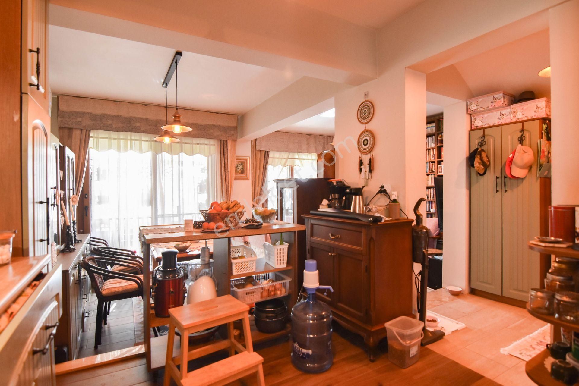 Kuşadası Kadınlar Denizi'nde Satılık Deniz Manzaralı Villa - Görsel 26