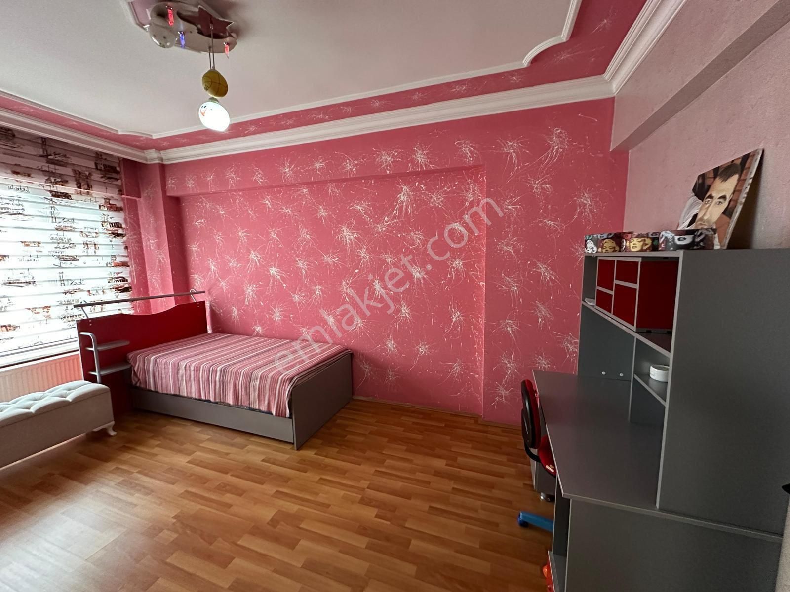 Çarşı Merkezde Satlık Dublex Ev - Görsel 2