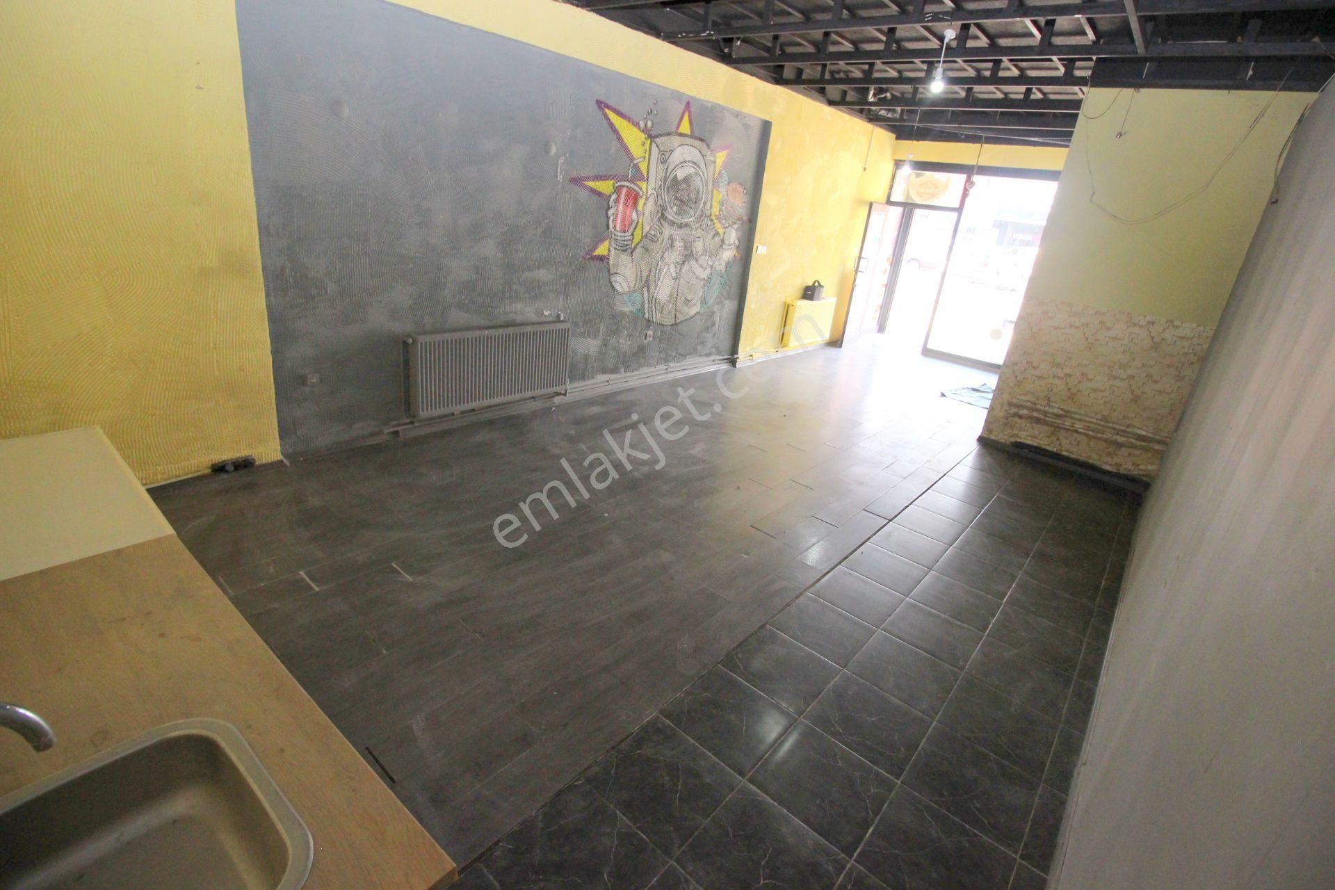 Emre Emlaktan Elvankent Topçu'da 14.cadde Yanı Depolu Satılık Dükkan - Görsel 4