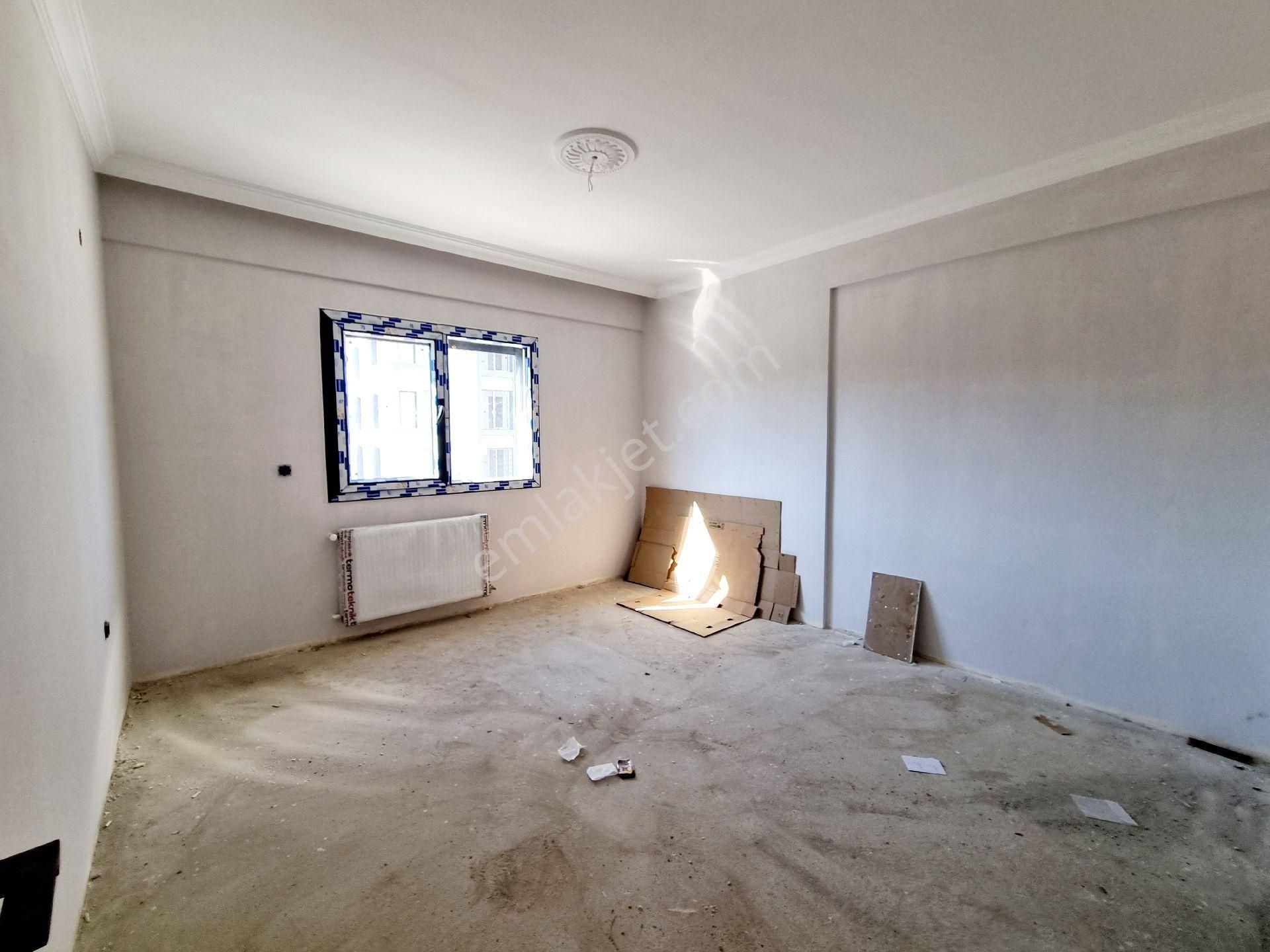 İnönü Mahallesi , Havuzlu Site Satılık 2+1 Daire - Görsel 5