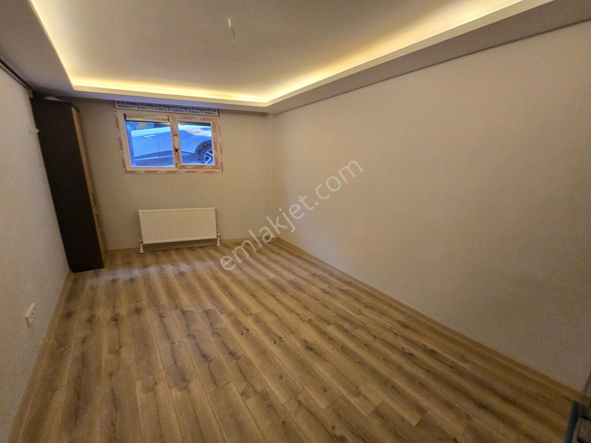 Üsküdar Aziz Mahmut Hüdayi Kiralık Daire Deluxe 26 ' Dan Sıfır Binada Asansörlü 2+1 60 M2 Fırsat Daire