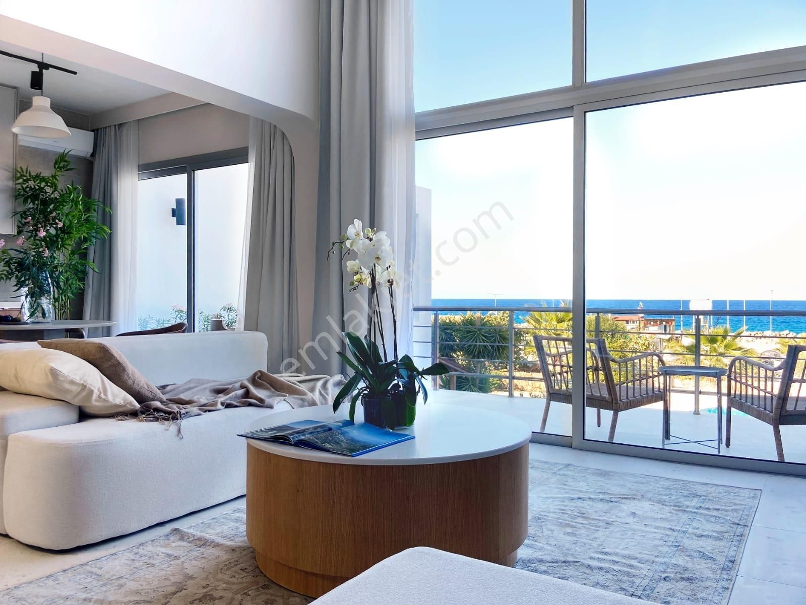 Girne Lapta Köyü Satılık Daire Girne Lapta'da Modern, Lüx Tasarımlı, Dağ Ve Deniz Manzaralı Satılık 2+1 Penthouse Daireler !!!