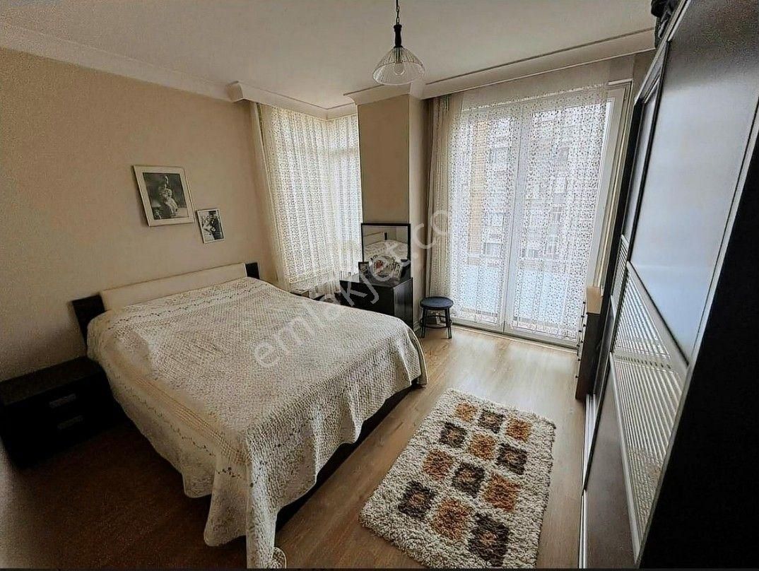 Kadıköy Bostancı Satılık Daire Bostancı Merkezde Ön Cephe Satılık 3+1kiracılıdır Açıklamayı Okuyunuz