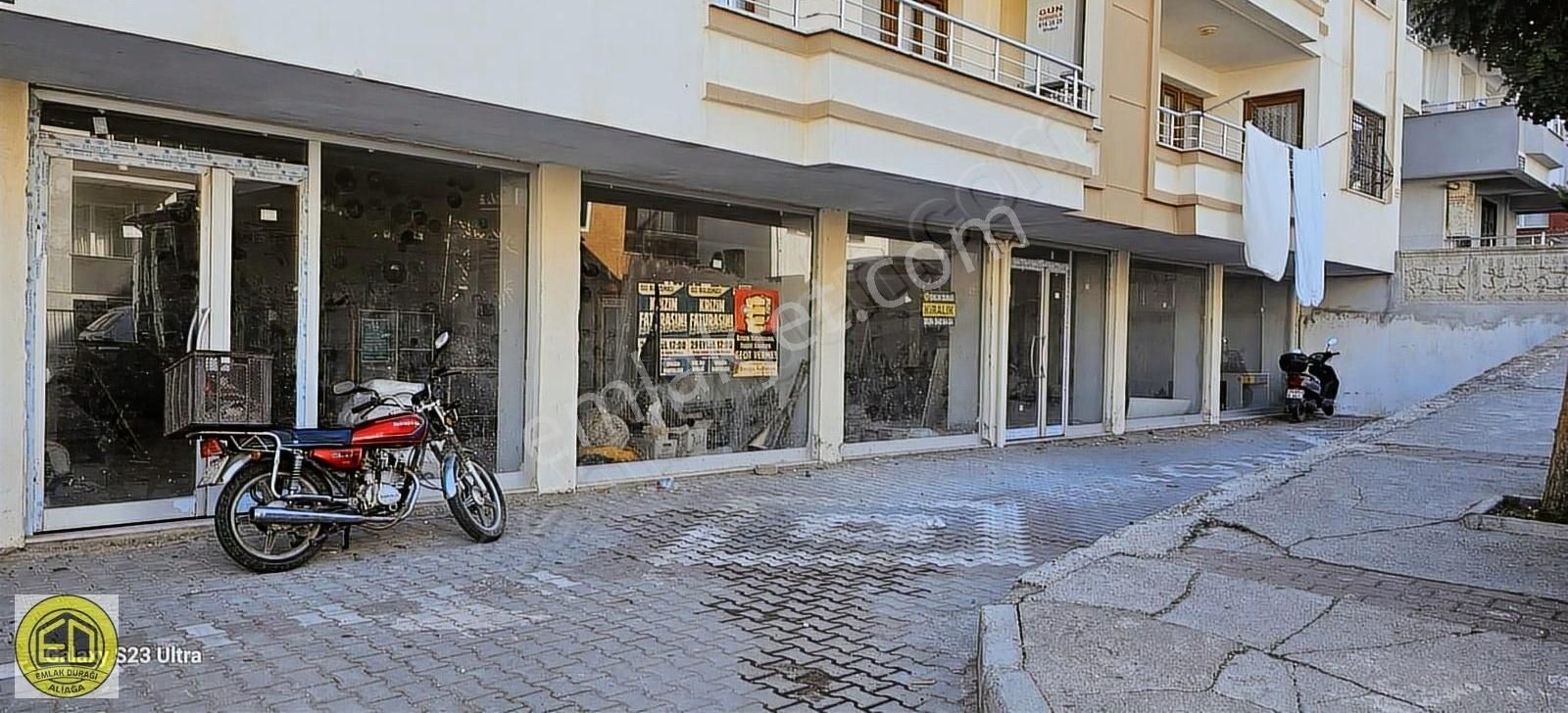 Aliağa Yeni Kiralık Dükkan & Mağaza Emlak Durağı'ndan 300 M² Depo Ruhsatlı Dükkan